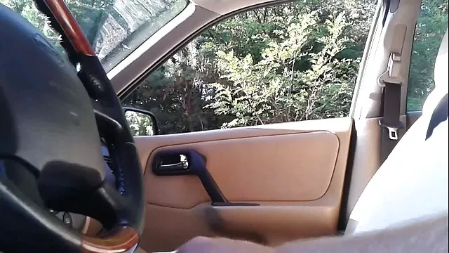 Visoka definicija :  Tip ima fetiš stopala i želi da mu se trlja kurac Hot porn 