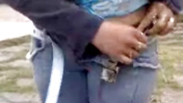 Visoka definicija :  Ebanovina beba je maturantica koja voli jebati obješene profesore Hot porn 