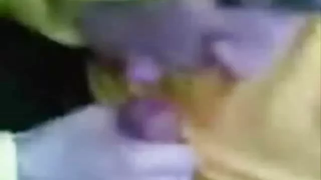Visoka definicija :  Plavokosa anđeoska lica sa uzbudljivim tijelom ima vrući seks sa crnim bikom Hot porn 
