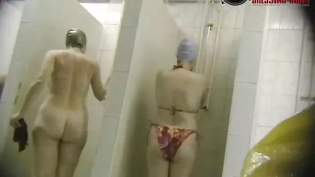Visoka definicija :  Zgodnoj brineti Casey Calvert potrebna je međurasna zabava Hot porn 