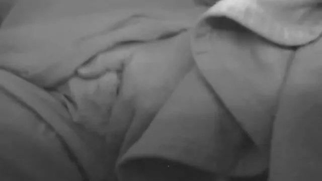 Visoka definicija :  Za početak odličnog seksa Jessica Drake i GFs pokazuju predigru Hot porn 