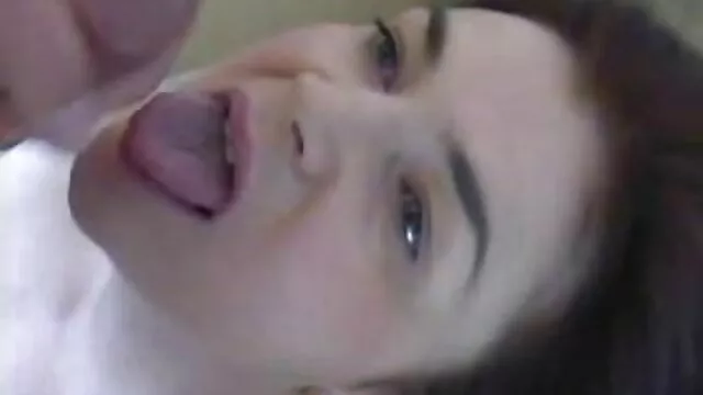 Visoka definicija :  Lijepa mlada dama ima veliki seksualni apetit i neumornog ljubavnika Hot porn 