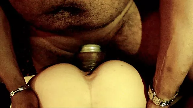 Visoka definicija :  Napaljenu školarku Jennu jebeo je njen učitelj na stolu Hot porn 