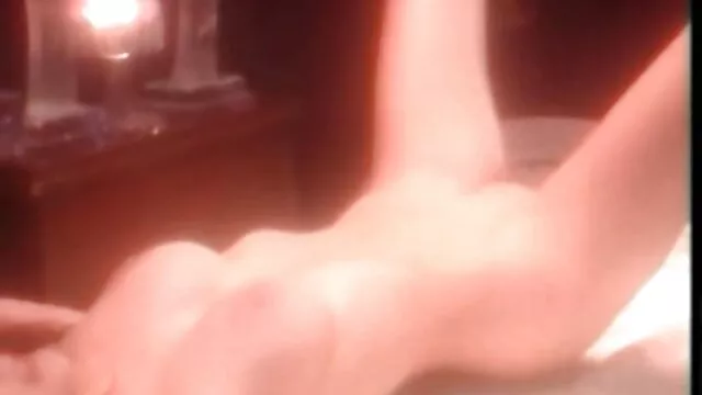 Visoka definicija :  Veliki crni muškarac buši dupe guste plavuše Kelly Divine Hot porn 